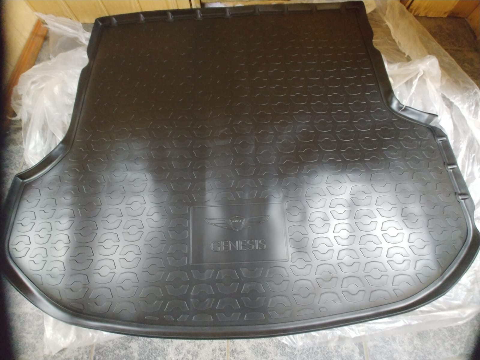 Коврик багажника резиновый для Genesis GV80 (5 мест)